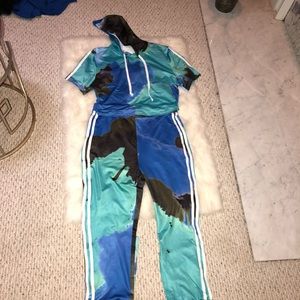 Crop Top a Hoodie and Pants Set